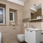 Dubrovnik Old Town Studio, Ground Floor, Central Location